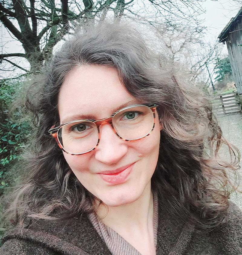 Dieses Bild zeigt ein Selfie von einer Frau.